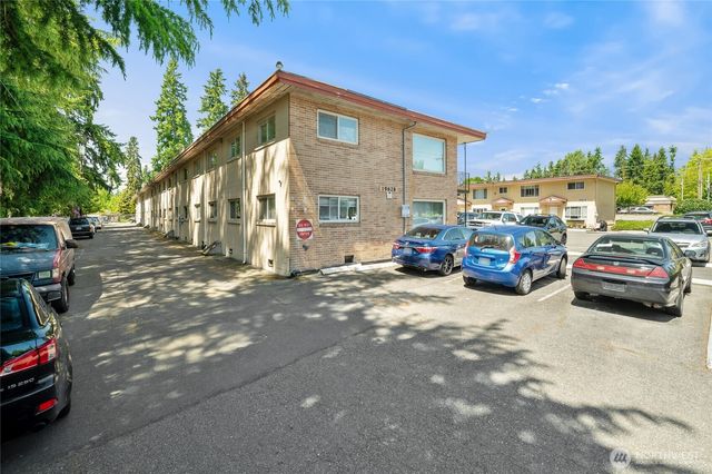 19618 -19628 68th Avenue W, Lynnwood, WA 98036