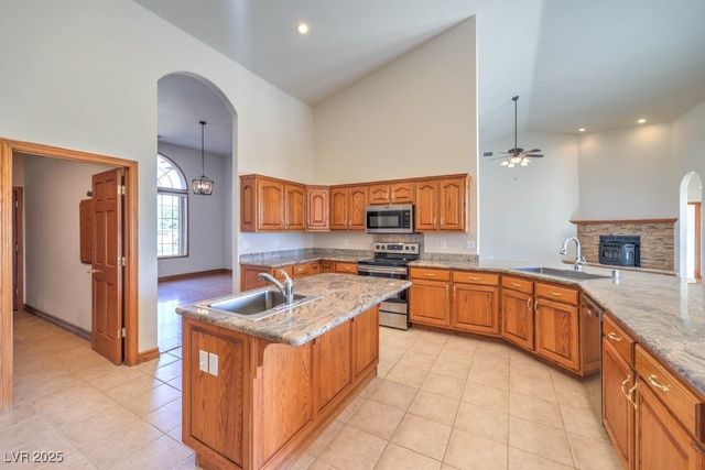 2851 Winchester Avenue, Pahrump, NV 89048