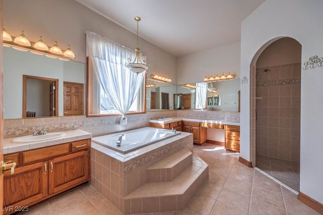 2851 Winchester Avenue, Pahrump, NV 89048