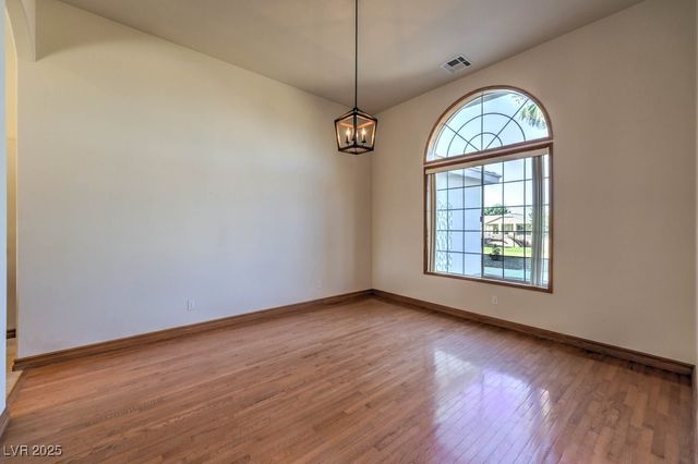 2851 Winchester Avenue, Pahrump, NV 89048