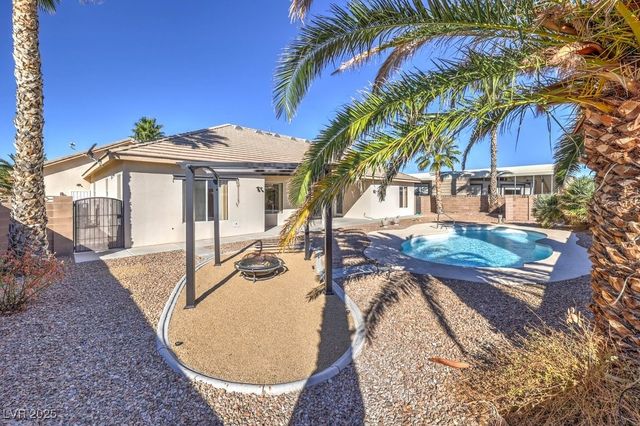 2851 Winchester Avenue, Pahrump, NV 89048