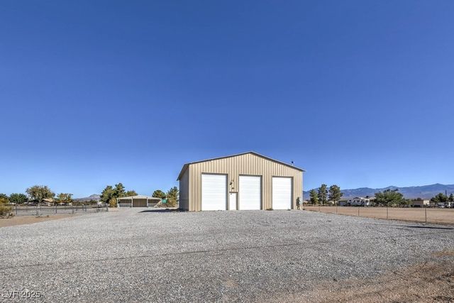 2851 Winchester Avenue, Pahrump, NV 89048