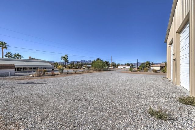 2851 Winchester Avenue, Pahrump, NV 89048