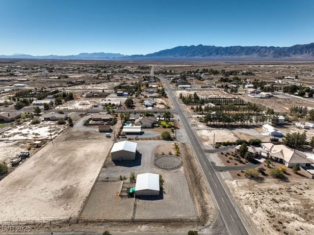 2851 Winchester Avenue, Pahrump, NV 89048