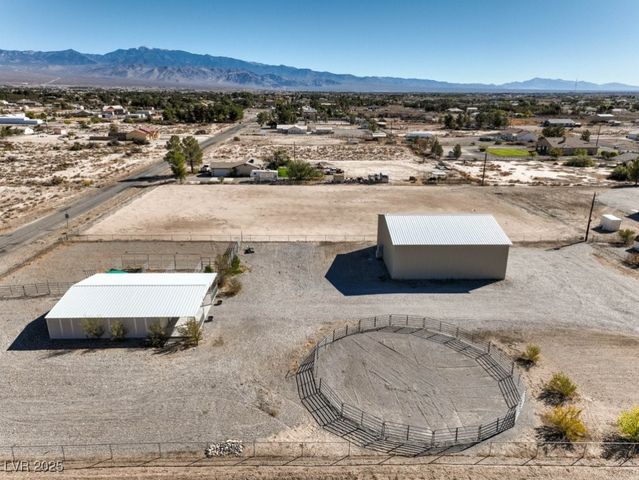 2851 Winchester Avenue, Pahrump, NV 89048