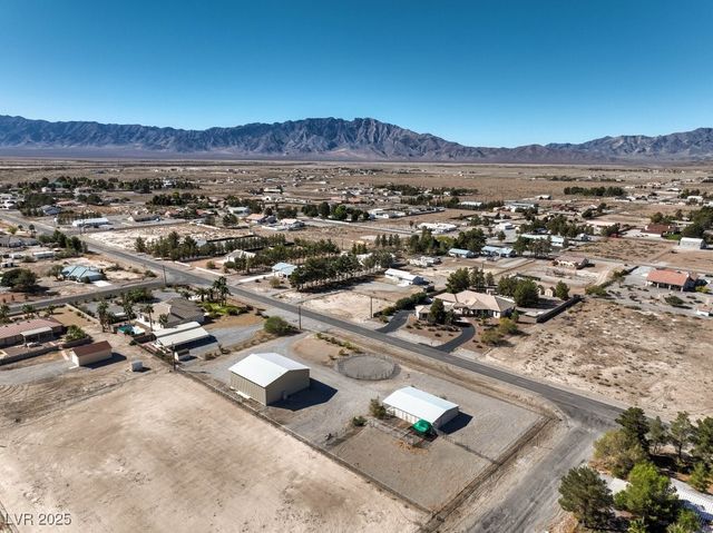 2851 Winchester Avenue, Pahrump, NV 89048