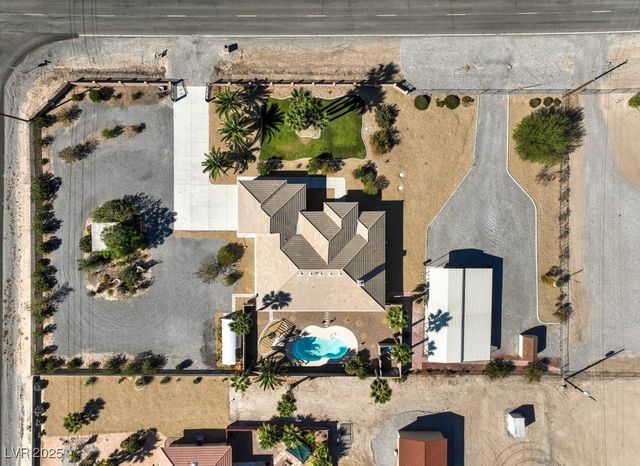 2851 Winchester Avenue, Pahrump, NV 89048