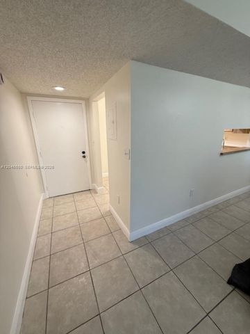 8075 SW 107th Ave 305, Miami, FL 33173