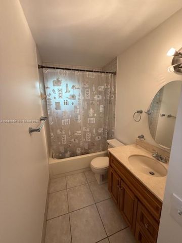 8075 SW 107th Ave 305, Miami, FL 33173