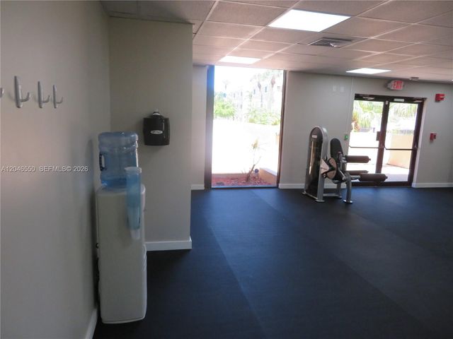 8075 SW 107th Ave 305, Miami, FL 33173