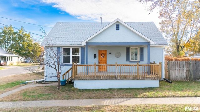 1401 S 6TH Street, Pekin, IL 61554