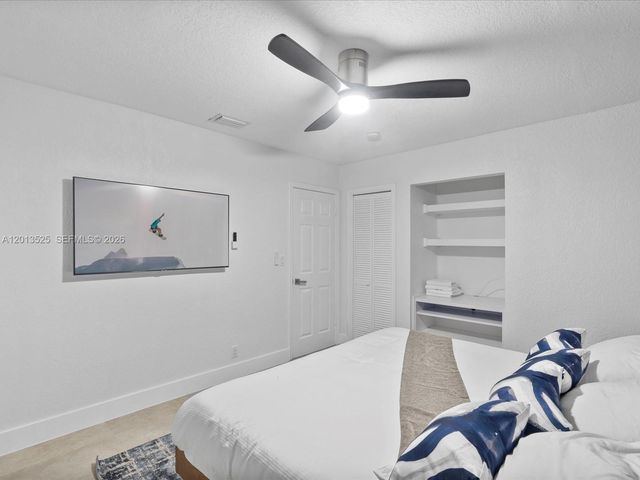 3721 N 55th Ave, Hollywood, FL 33021