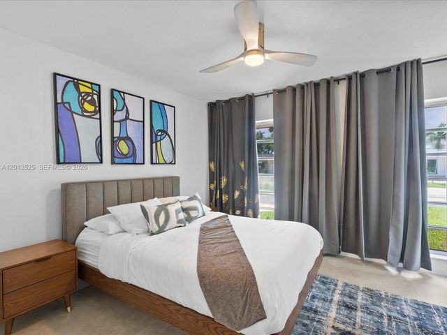 3721 N 55th Ave, Hollywood, FL 33021