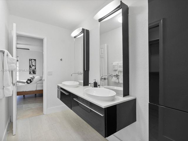 3721 N 55th Ave, Hollywood, FL 33021