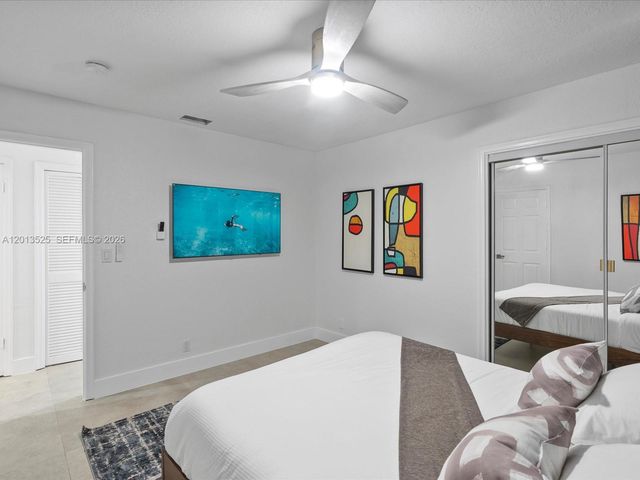 3721 N 55th Ave, Hollywood, FL 33021