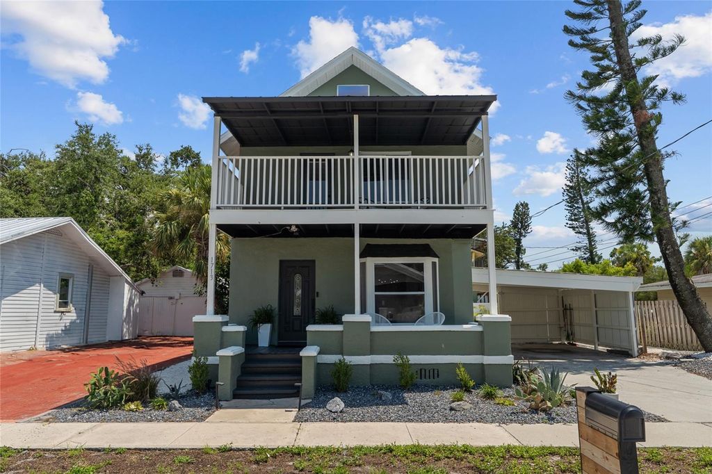 1713 10TH AVENUE W, Bradenton, FL 34205