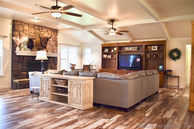 71279 S 270 Road, Wagoner, OK 74467