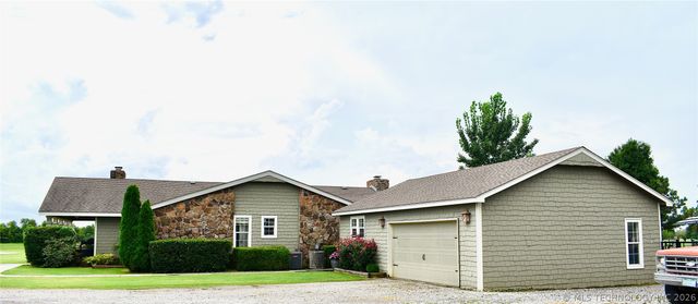 71279 S 270 Road, Wagoner, OK 74467