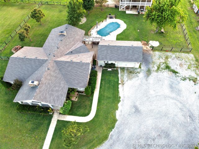 71279 S 270 Road, Wagoner, OK 74467