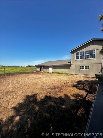 71279 S 270 Road, Wagoner, OK 74467