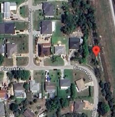 27563 Pinecrest LN, Bonita Springs, FL 34135