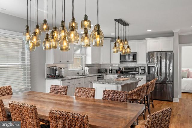 48 S 1ST STREET, Surf City, NJ 08008