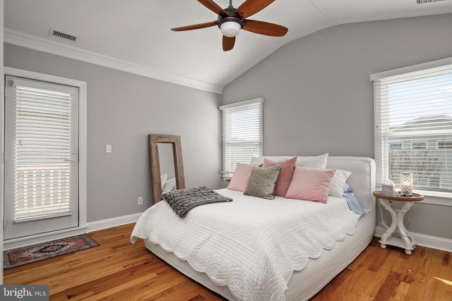 48 S 1ST STREET, Surf City, NJ 08008