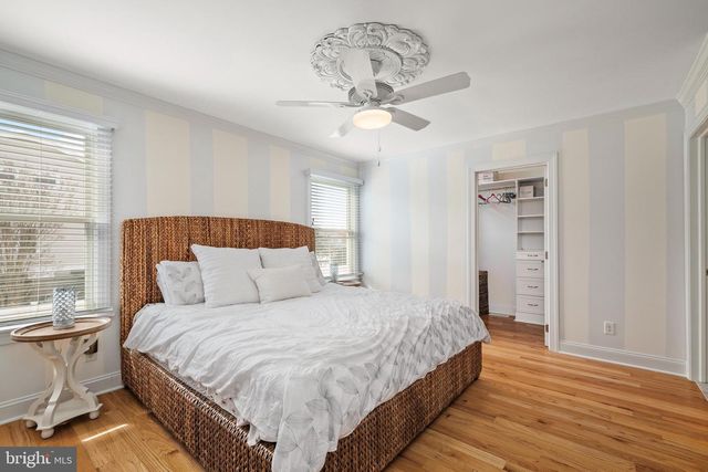 48 S 1ST STREET, Surf City, NJ 08008