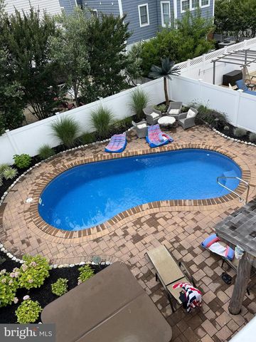 48 S 1ST STREET, Surf City, NJ 08008