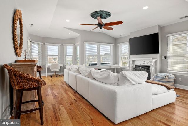 48 S 1ST STREET, Surf City, NJ 08008