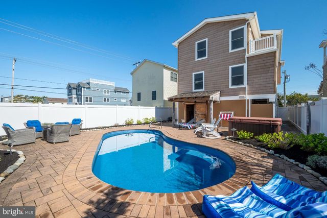 48 S 1ST STREET, Surf City, NJ 08008