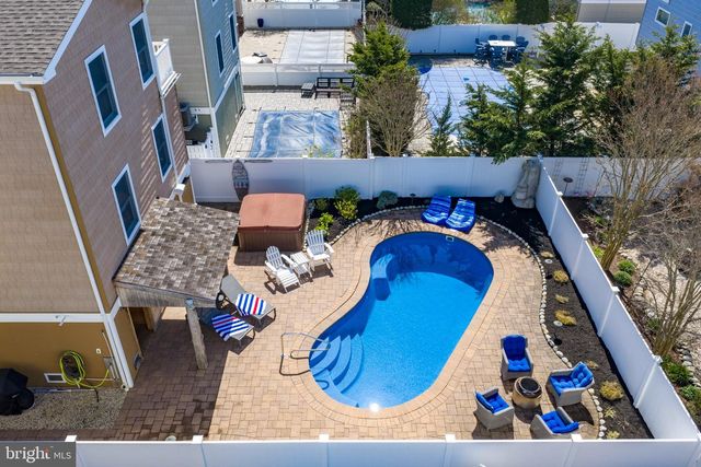 48 S 1ST STREET, Surf City, NJ 08008