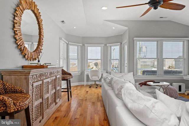 48 S 1ST STREET, Surf City, NJ 08008