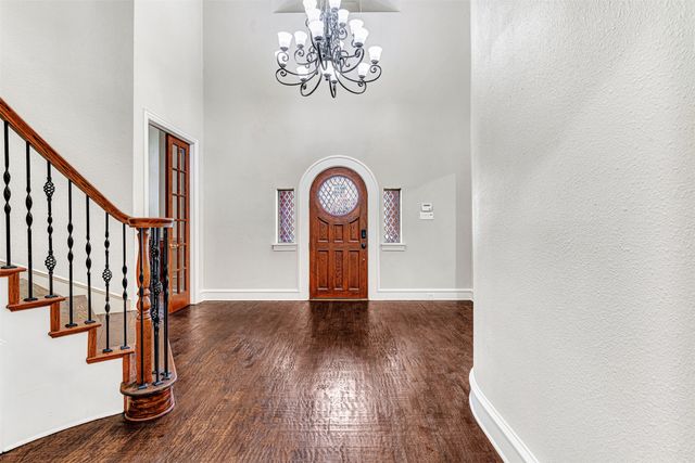 5045 Silver Lake Drive, Plano, TX 75093