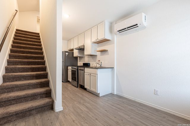 7125 Elm Cv, San Antonio, TX 78244