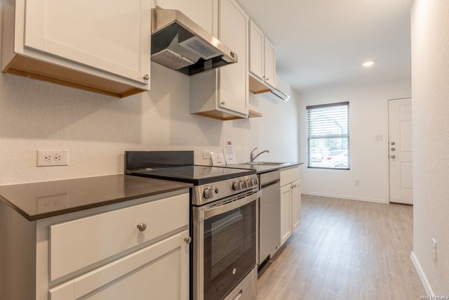 7125 Elm Cv, San Antonio, TX 78244