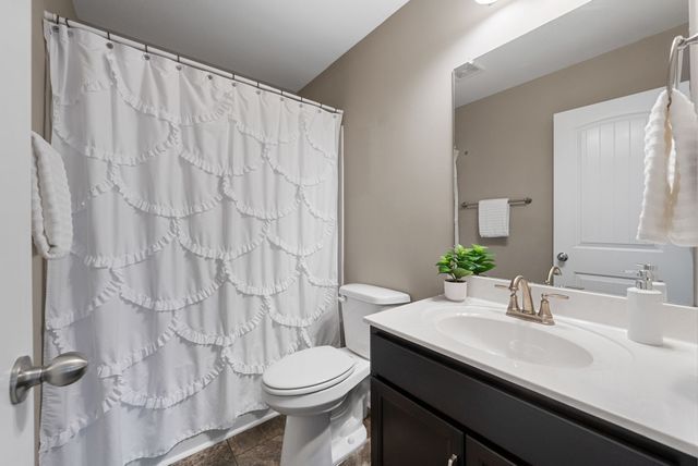 955 Big Sky Dr Apt J, Clarksville, TN 37040