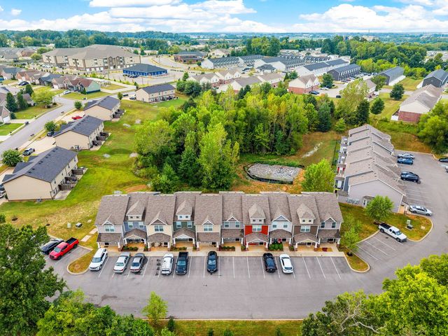 955 Big Sky Dr Apt J, Clarksville, TN 37040