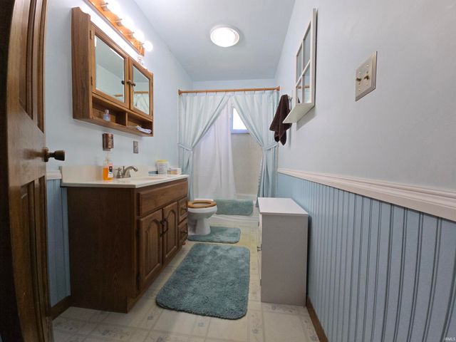 4043 N County Road 100 East, New Castle, IN 47362