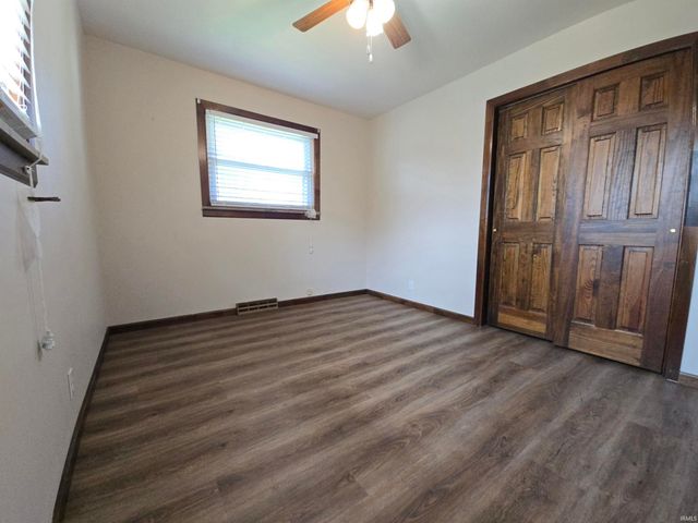 4043 N County Road 100 East, New Castle, IN 47362