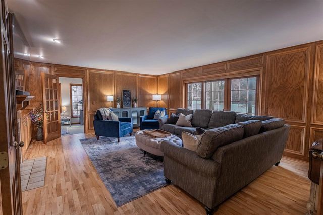305 COUNTRY CLUB ROAD, Schofield, WI 54476