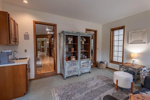 305 COUNTRY CLUB ROAD, Schofield, WI 54476