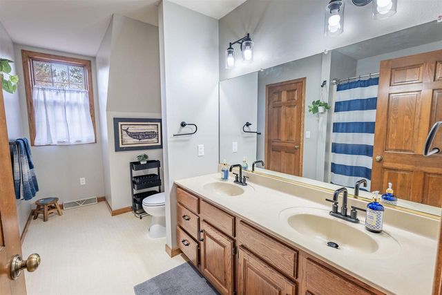 305 COUNTRY CLUB ROAD, Schofield, WI 54476