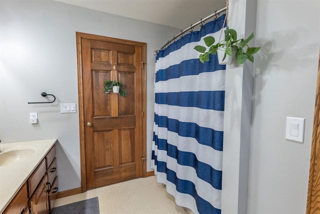 305 COUNTRY CLUB ROAD, Schofield, WI 54476