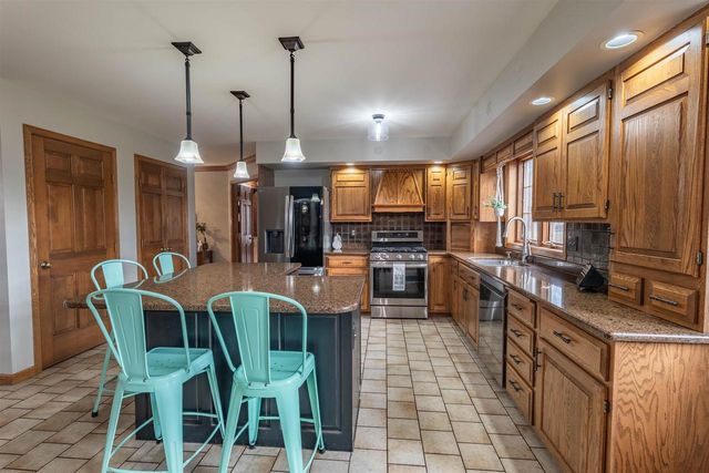 305 COUNTRY CLUB ROAD, Schofield, WI 54476