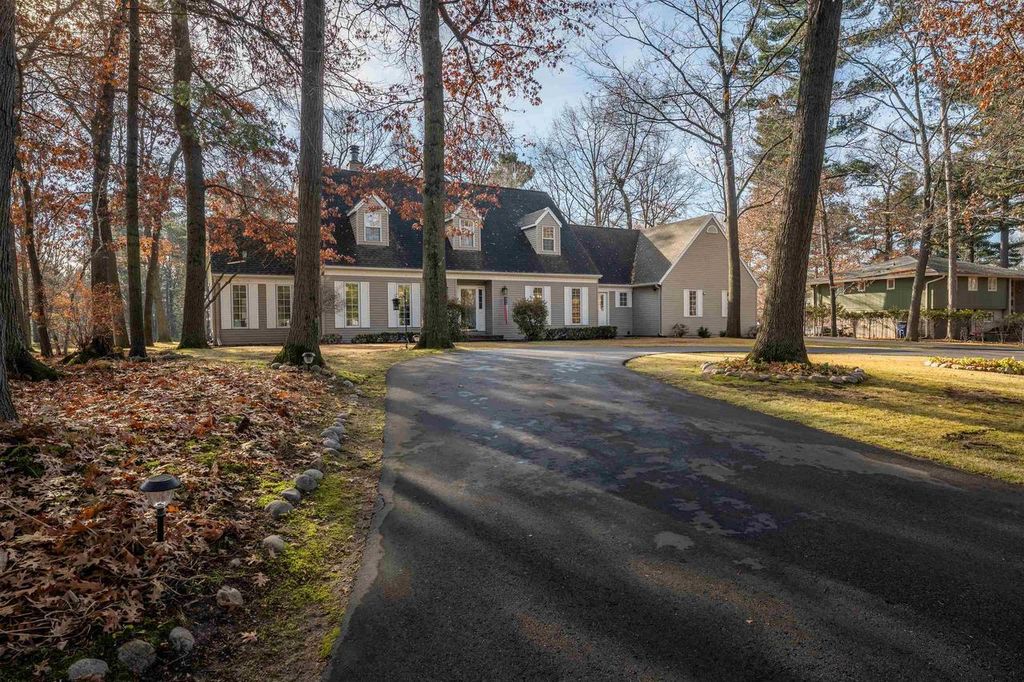 305 COUNTRY CLUB ROAD, Schofield, WI 54476