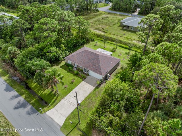 2724 Tolman Avenue SE, Palm Bay, FL 32909