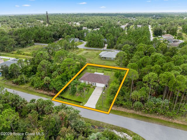 2724 Tolman Avenue SE, Palm Bay, FL 32909