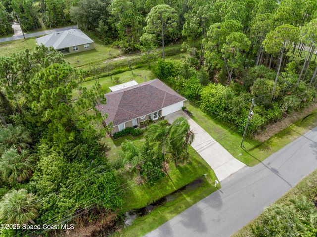 2724 Tolman Avenue SE, Palm Bay, FL 32909