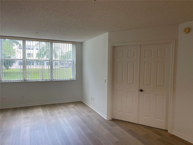 10369 NW 24th Pl 104, Sunrise, FL 33322